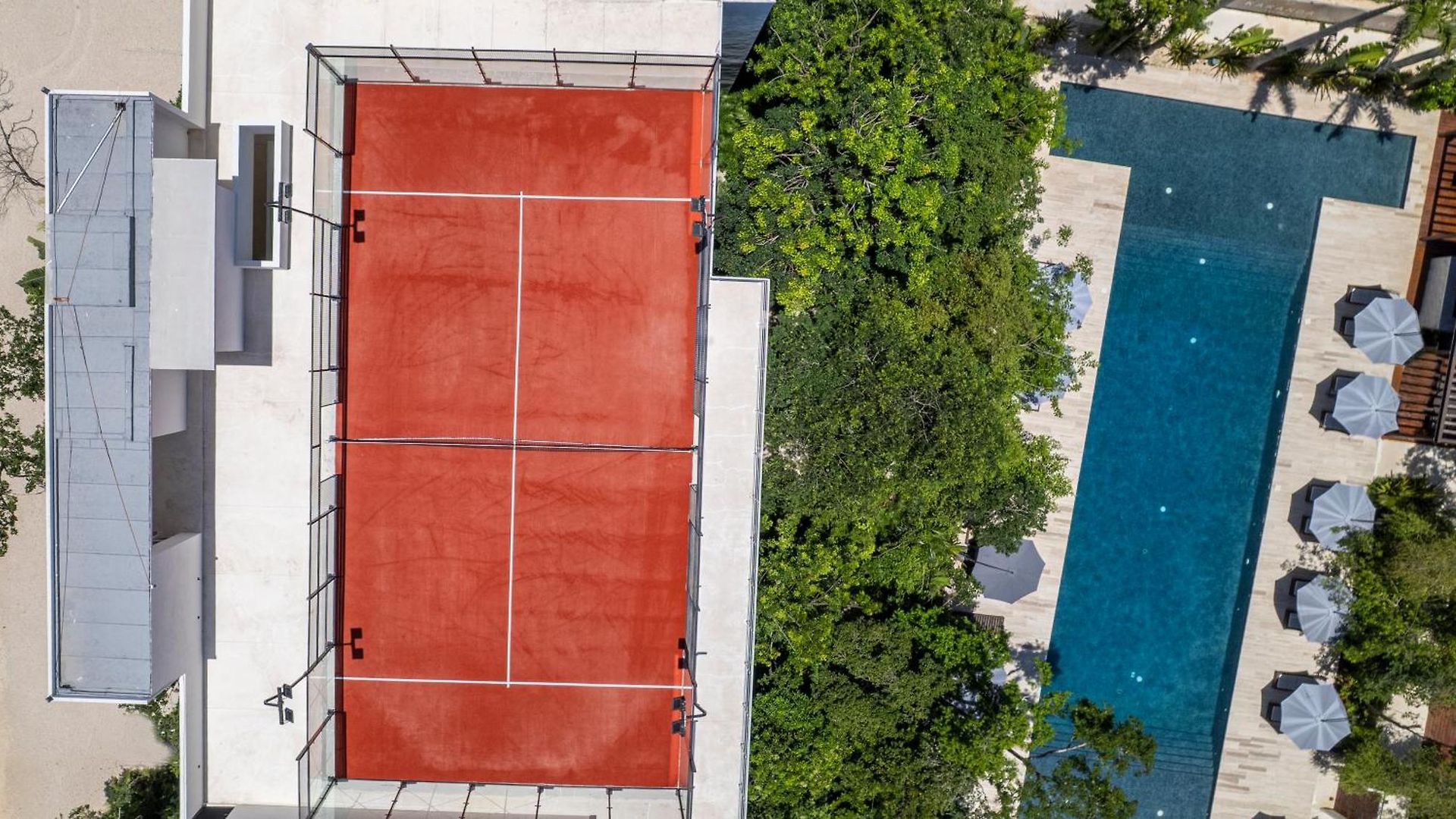 Exclusive 4br In Karanda With Pools And Paddle