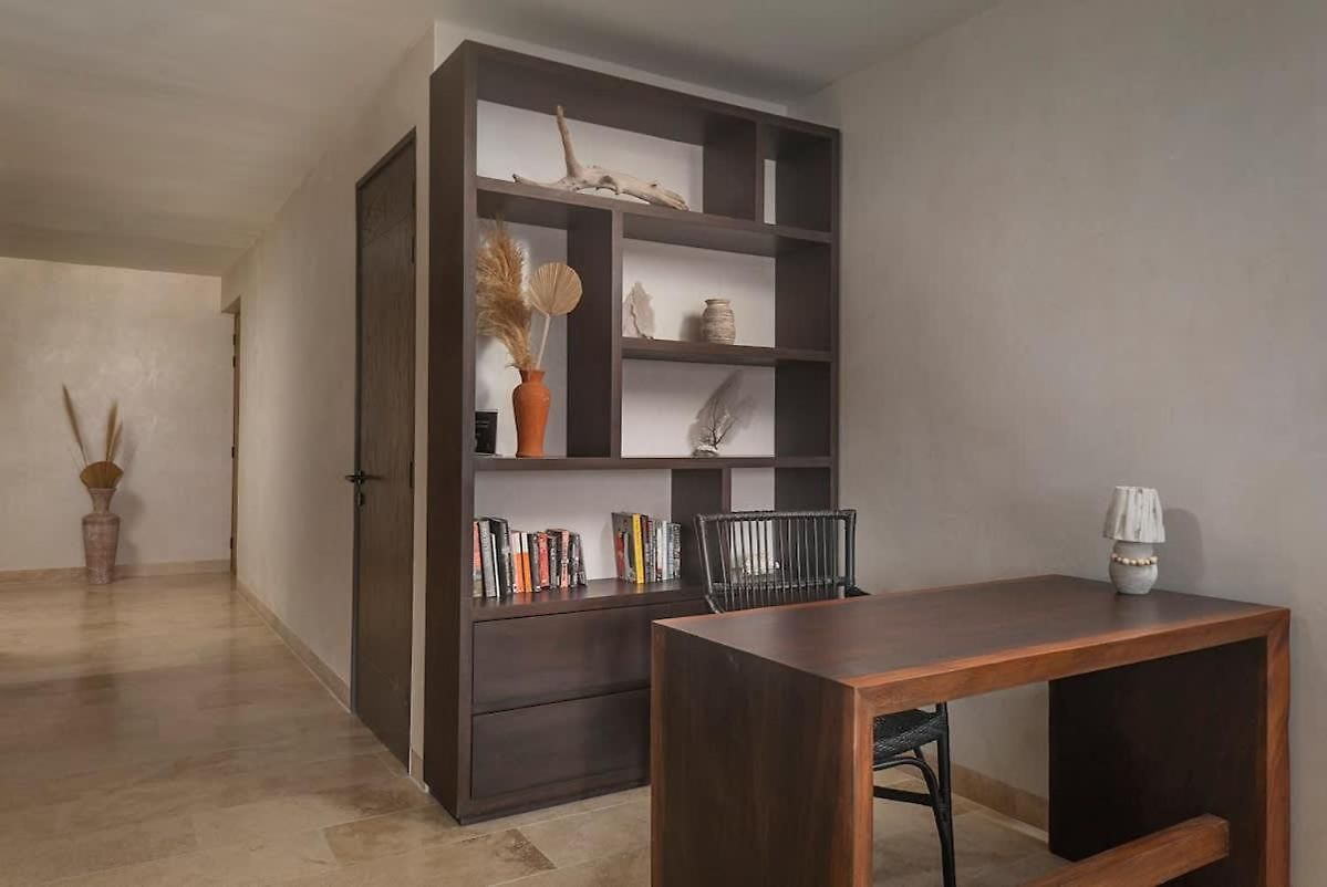 Apartment 3br Beachfront With Private Rooftop At Tankah Bay