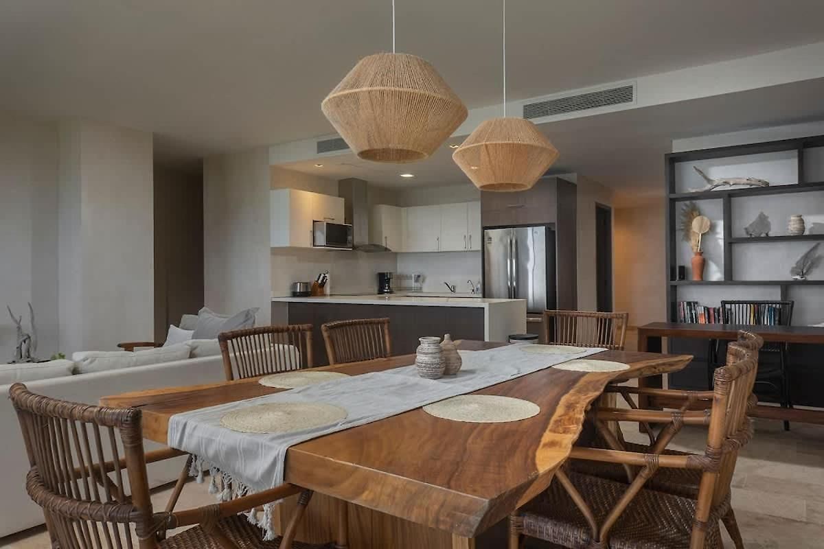 Apartment 3br Beachfront With Private Rooftop At Tankah Bay *
