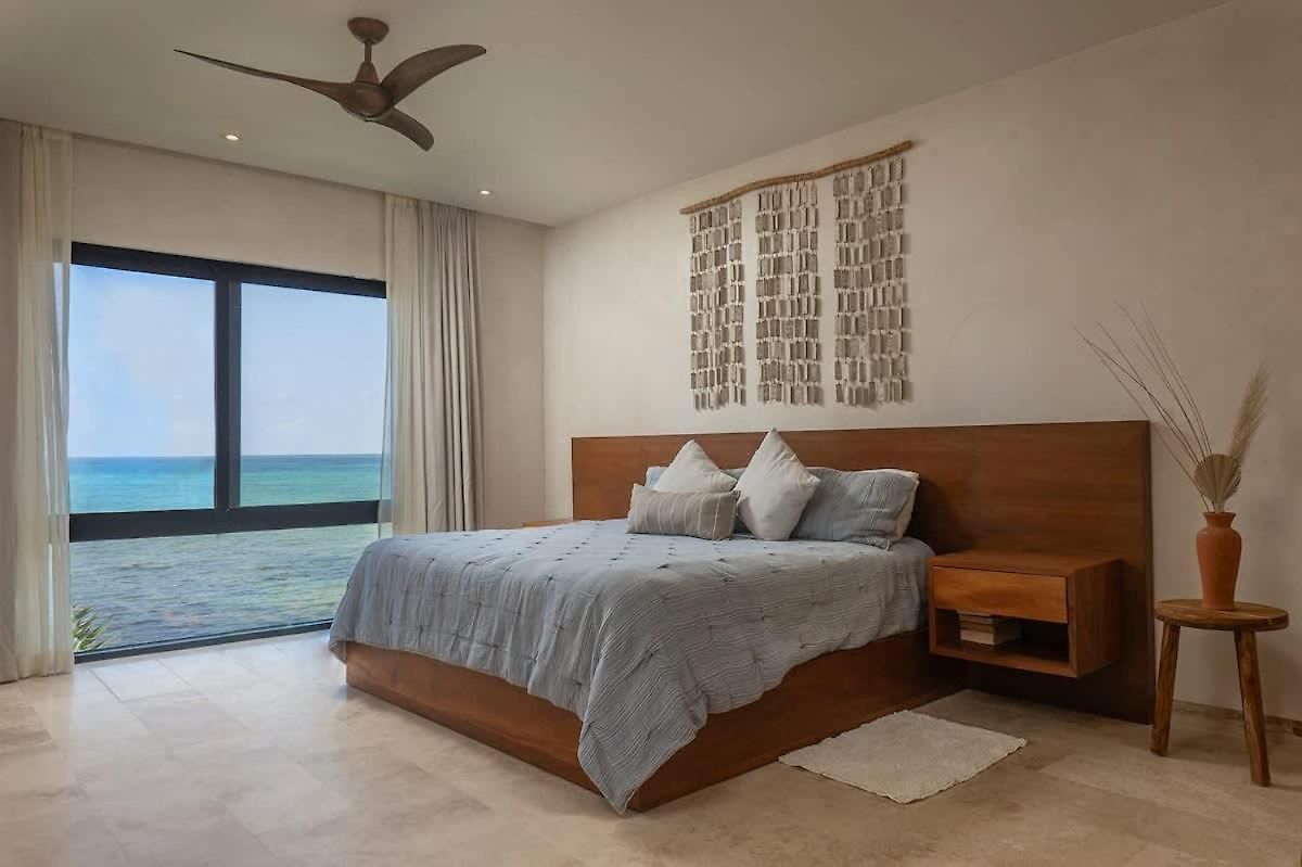 Apartment 3br Beachfront With Private Rooftop At Tankah Bay