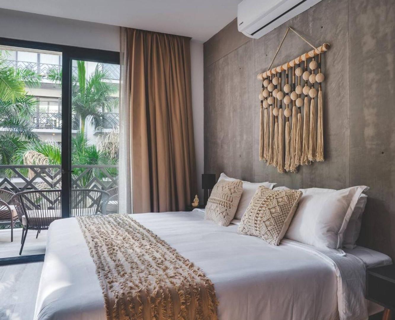 La Boheme Ultra-luxe