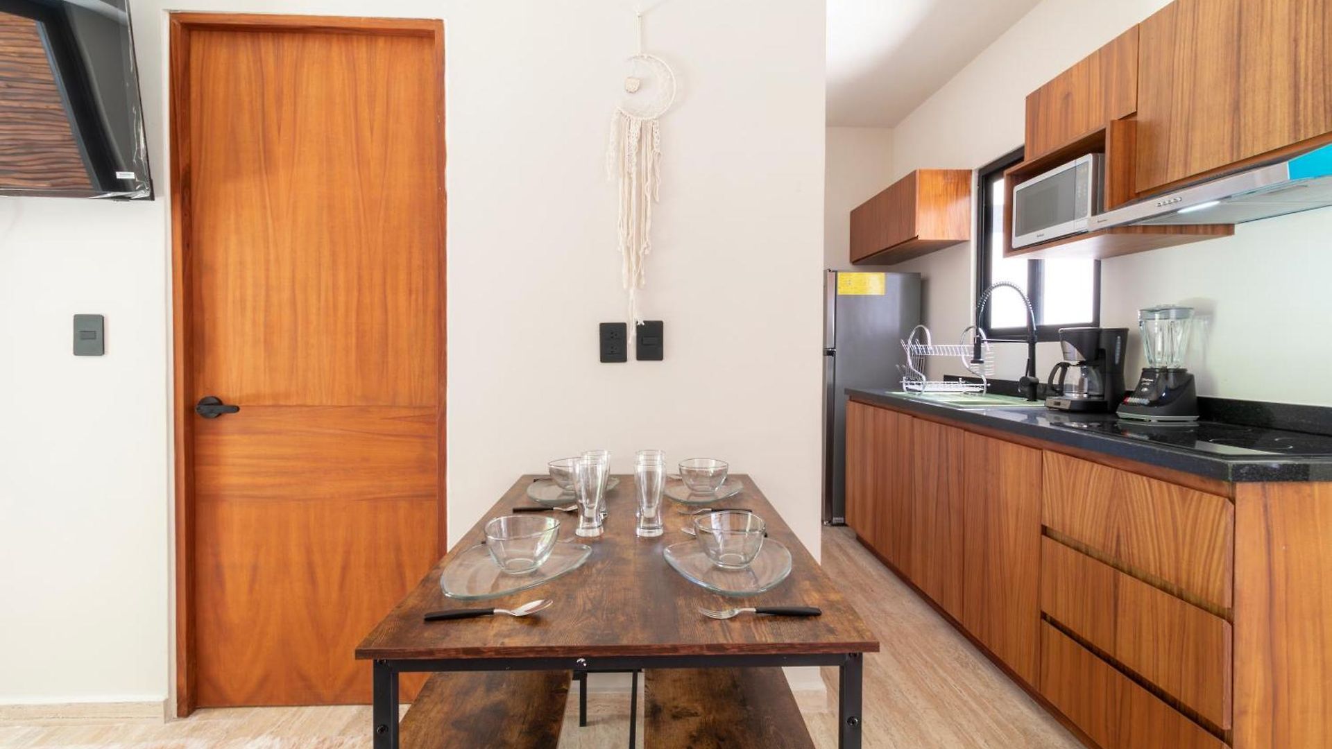 With Private Rooftop In Tulum, 2 Br Apartamento