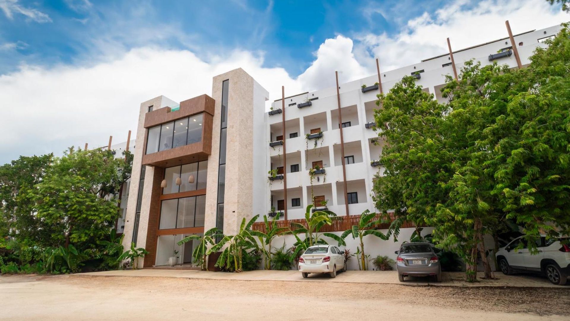 Apartamento With Private Rooftop In Tulum, 2 Br *