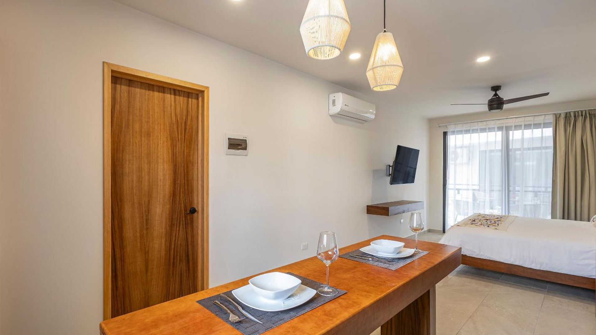Chic Santal & Avenida 7 Apartment Tulum