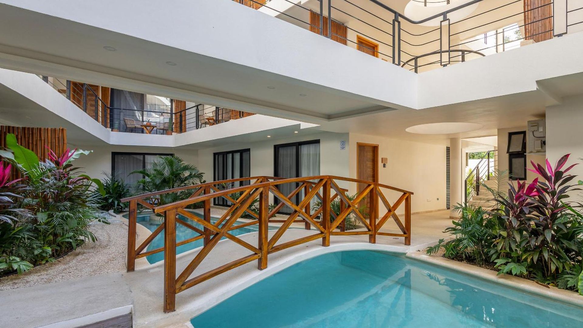 Chic Santal & Avenida 7 Apartment Tulum