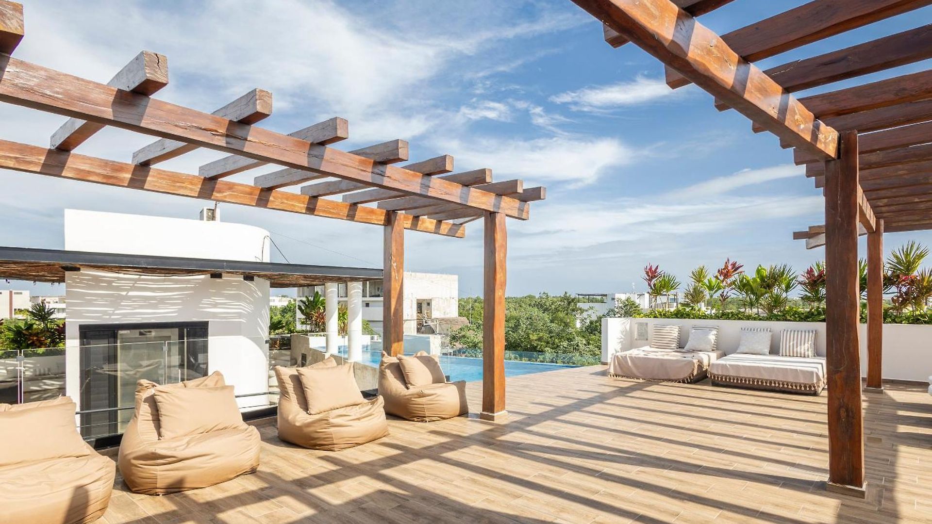 Chic Santal & Avenida 7 Apartment *