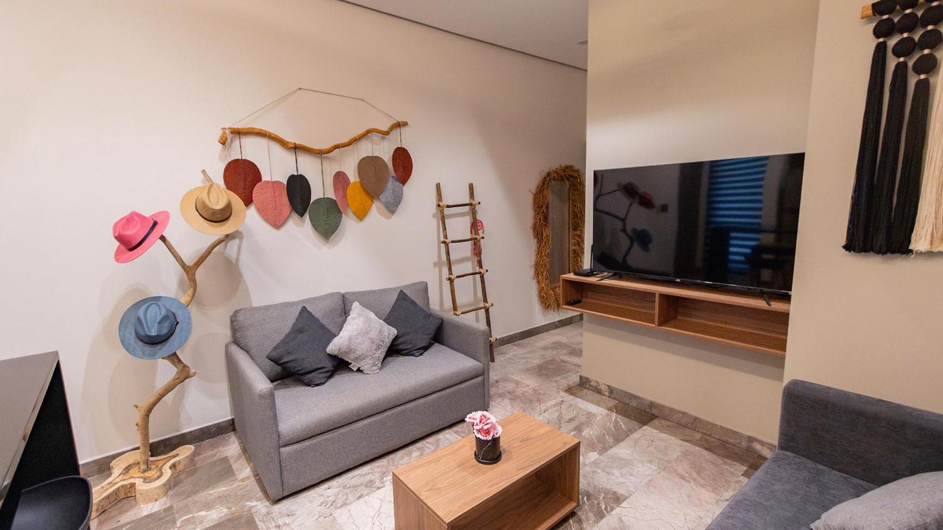 Escape - Jacuzzi - Free Bikes & Apartamento