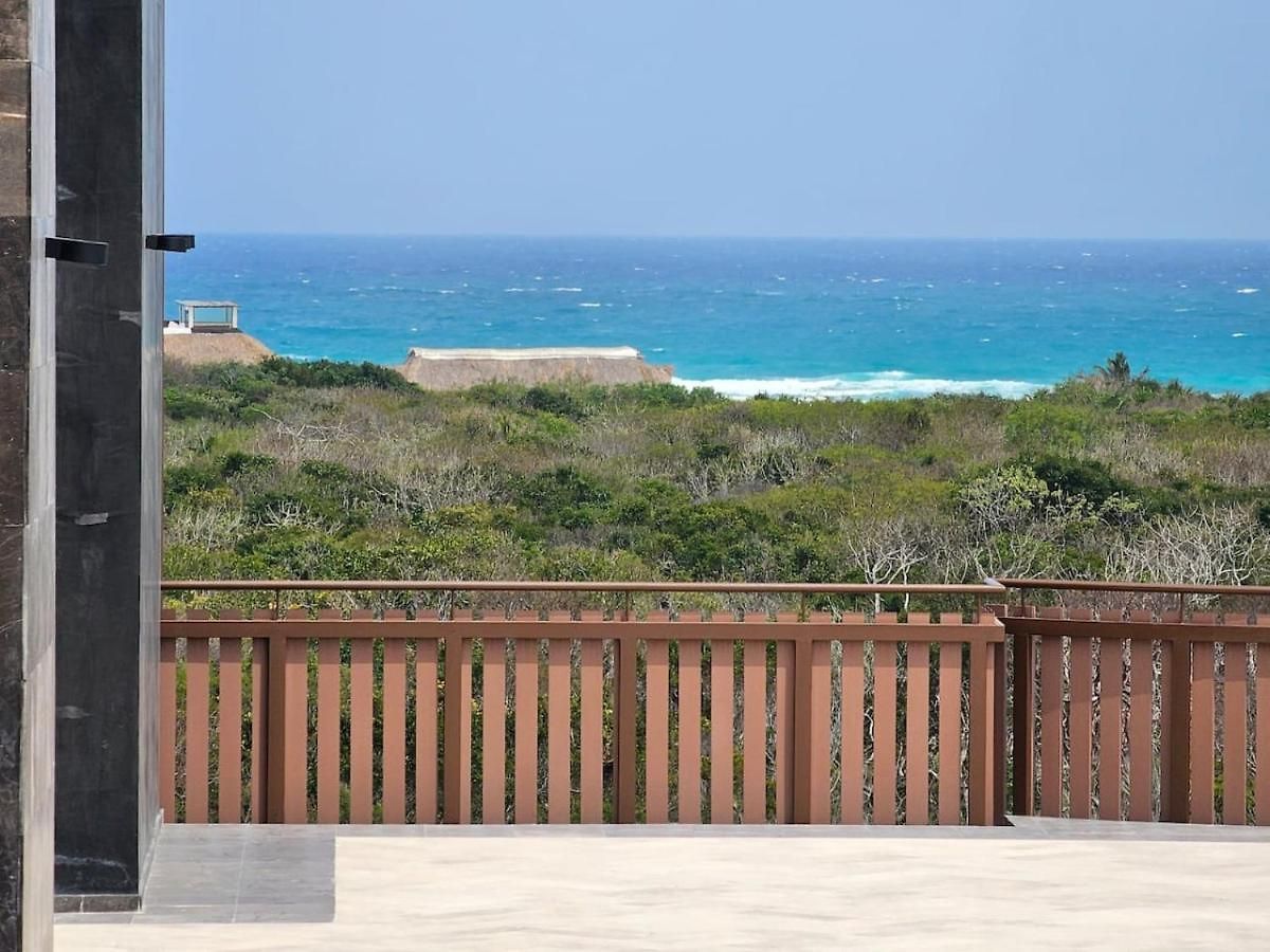 D017 Premium Lifestyle Gold At Amira District * Tulum