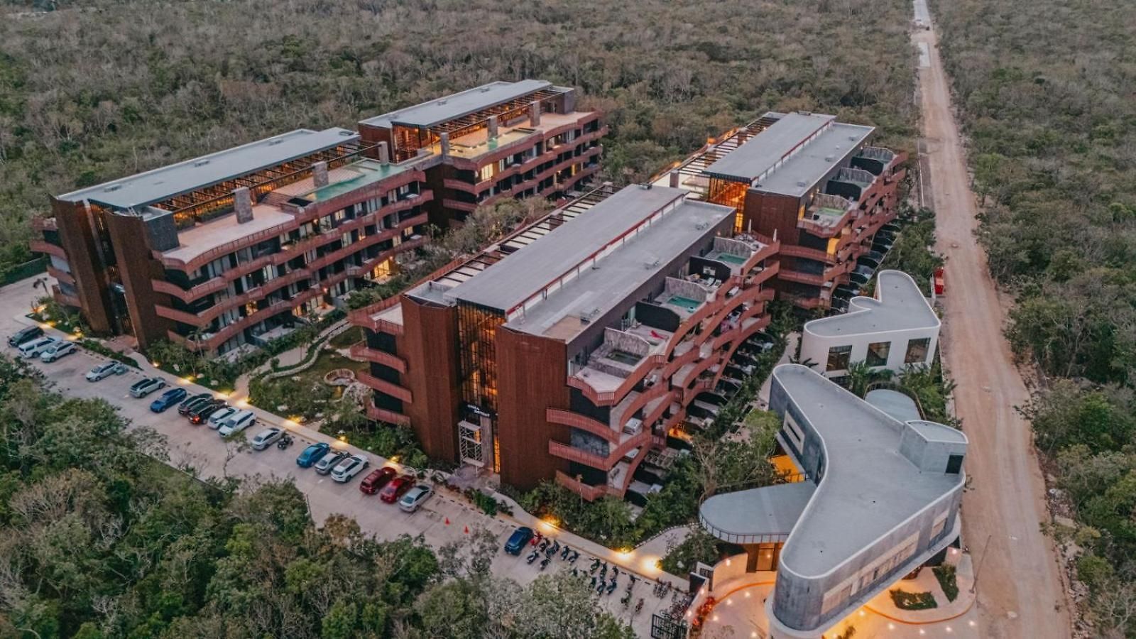 D017 Premium Lifestyle Gold At Amira District * Tulum