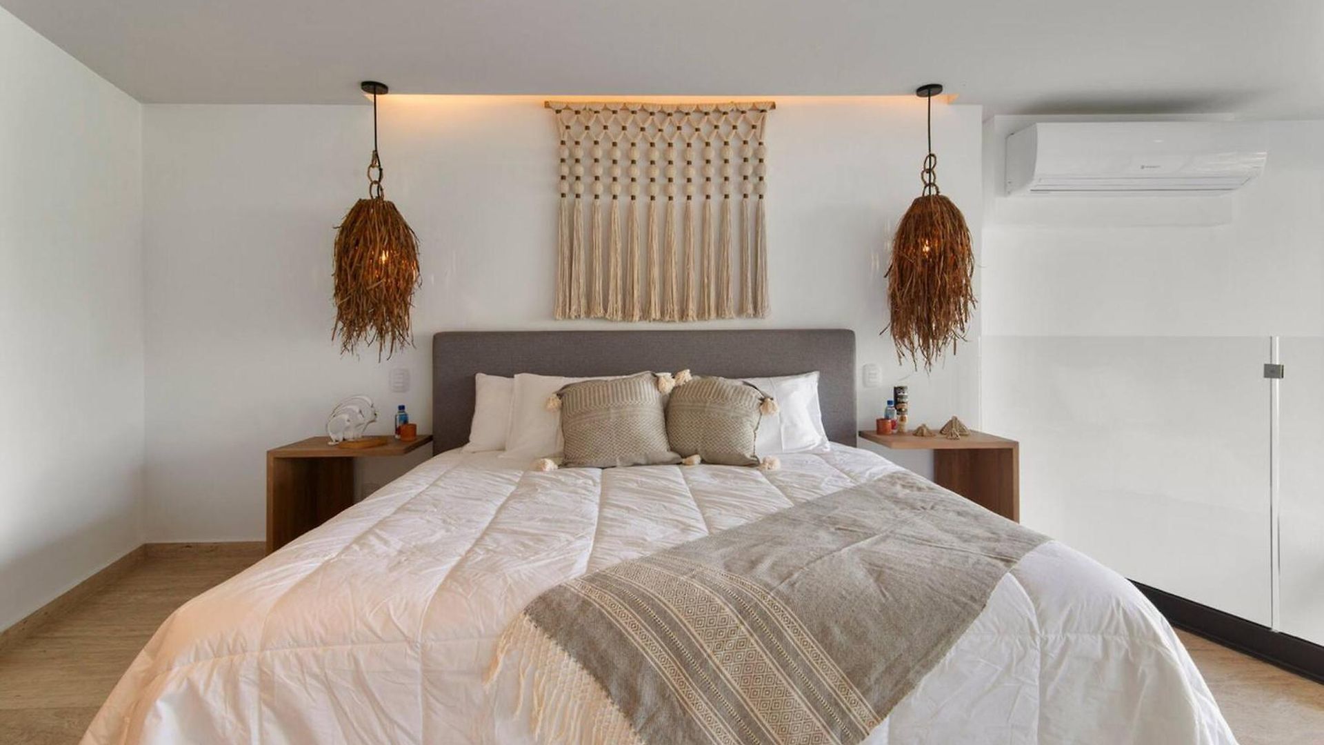 Holiday home Stylish Loft With Pool Access *