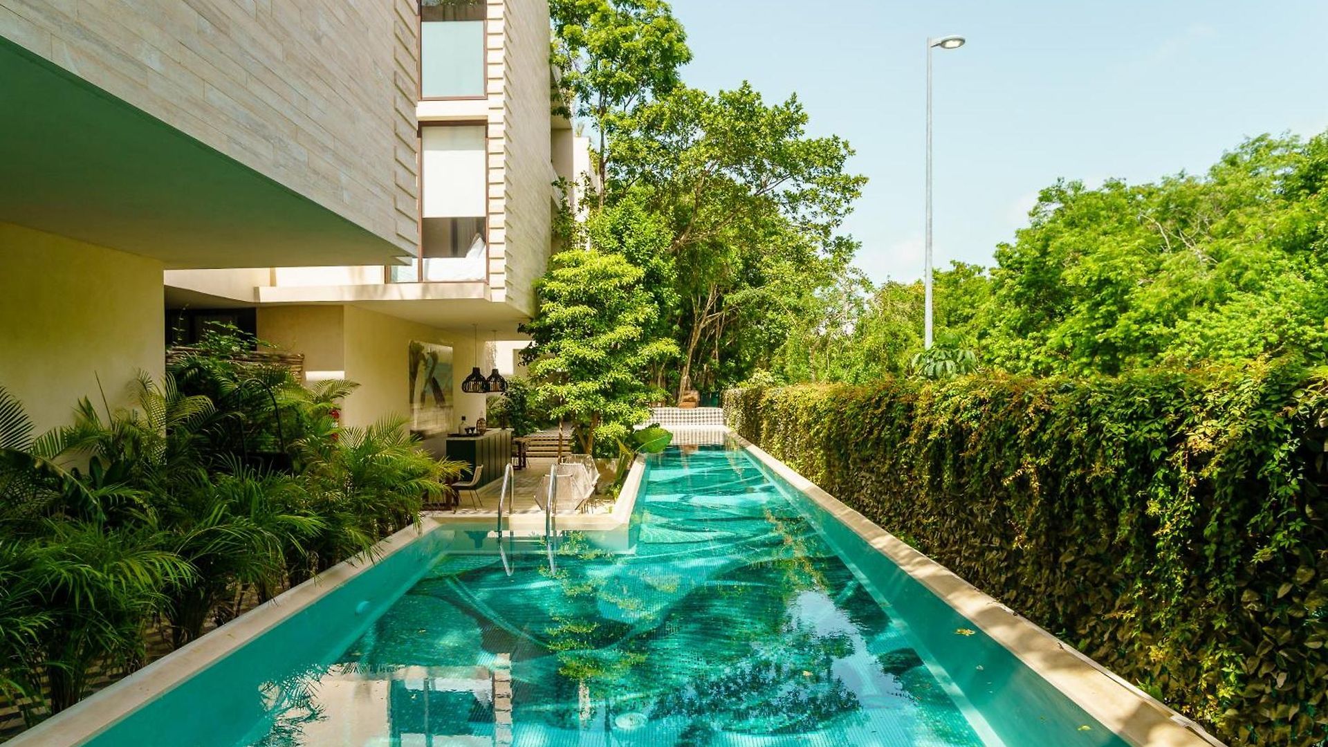 308-303 Beautiful With 3 Bedrooms Apartment *
