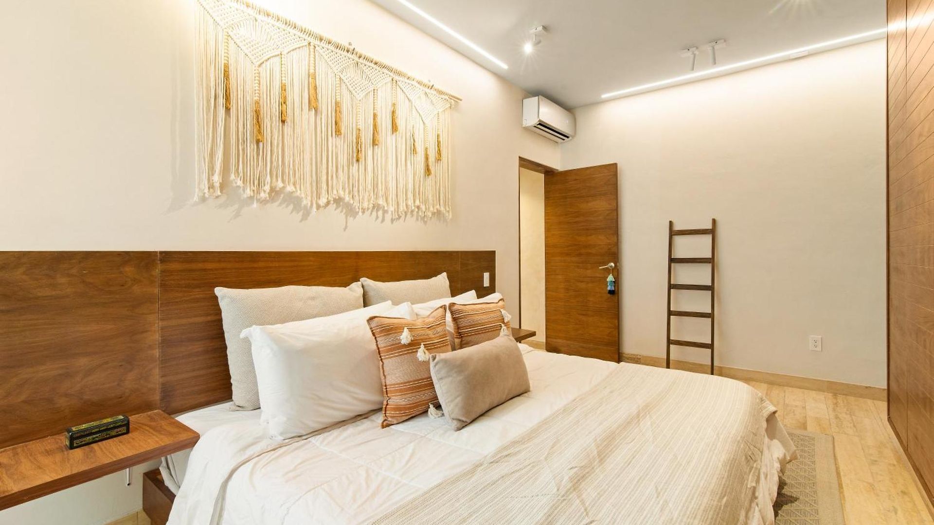 205 Perfect Location 3 Bedrooms Tulum
