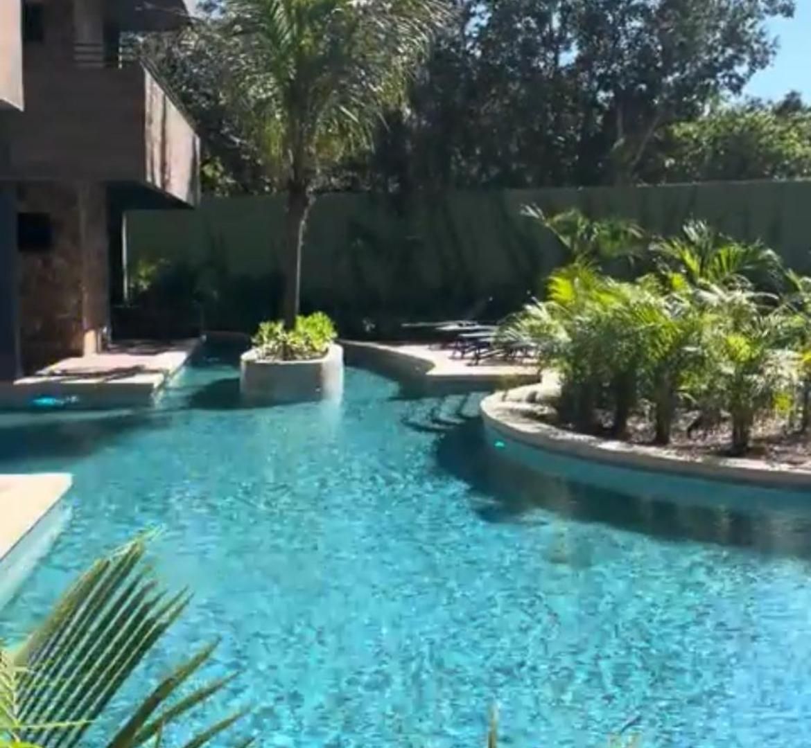 Exclusivo! 2 Dormitorios, 4 Camas, De 1 A 6 Huéspedes Con Terraza Directo A La Alberca Y Otra Alberca Azotea Wifi , Gym , Sauna, Elevador Y Mas!!! Tulum