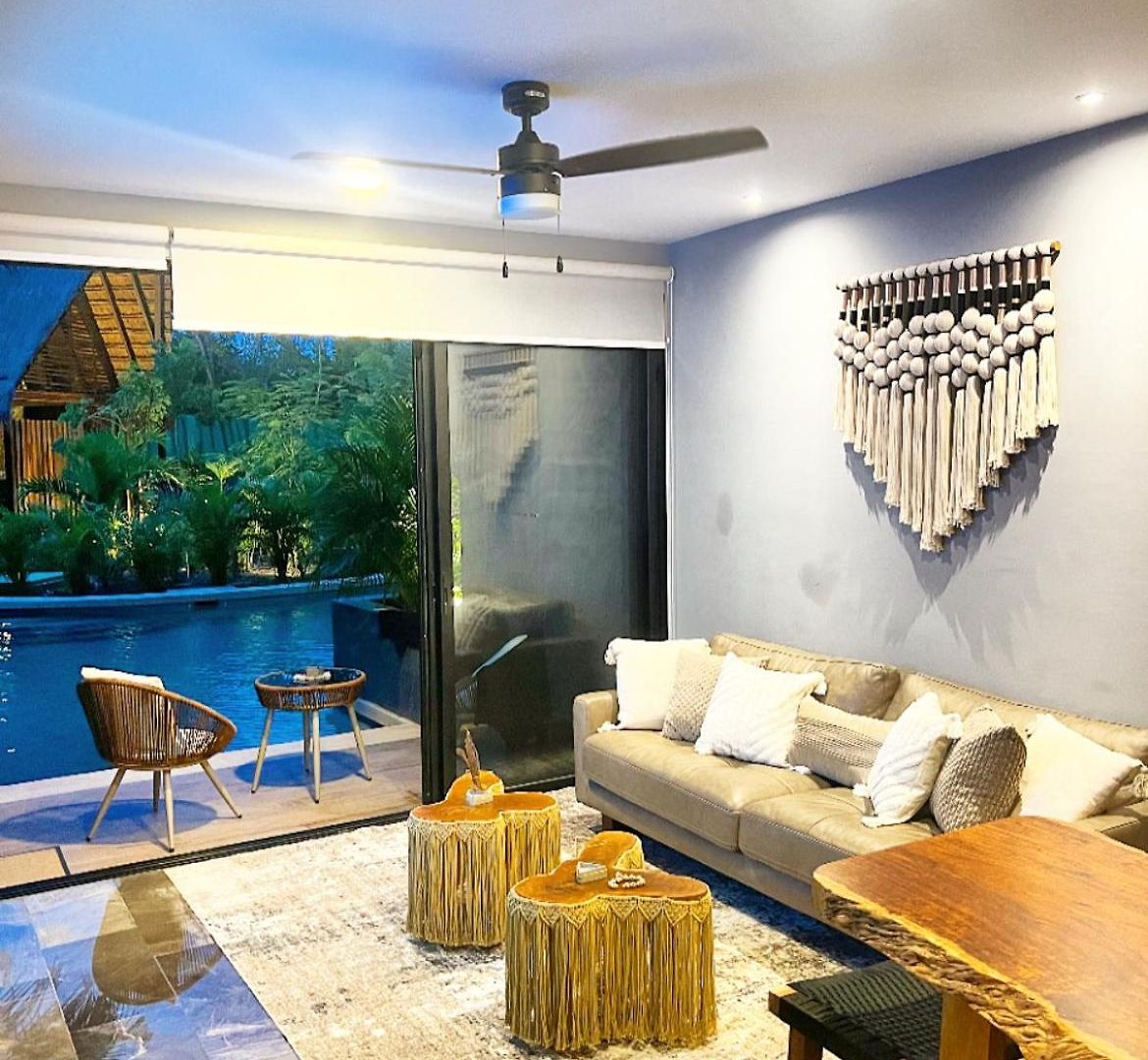 Apartamento Exclusivo! 2 Dormitorios, 4 Camas, De 1 A 6 Huéspedes Con Terraza Directo A La Alberca Y Otra Alberca Azotea Wifi , Gym , Sauna, Elevador Y Mas!!!