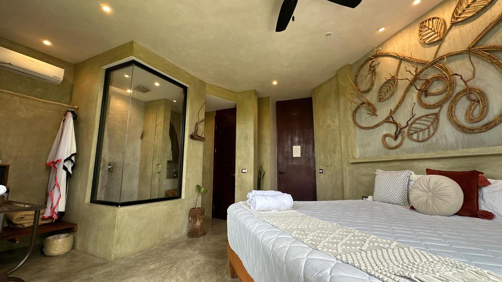 Hotel Xkeban Adults-only Weekend Party Tulum
