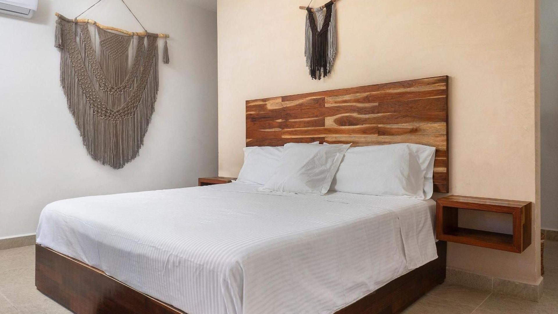 Hotel Lagoon Boutique - Luxury Chaman Experience