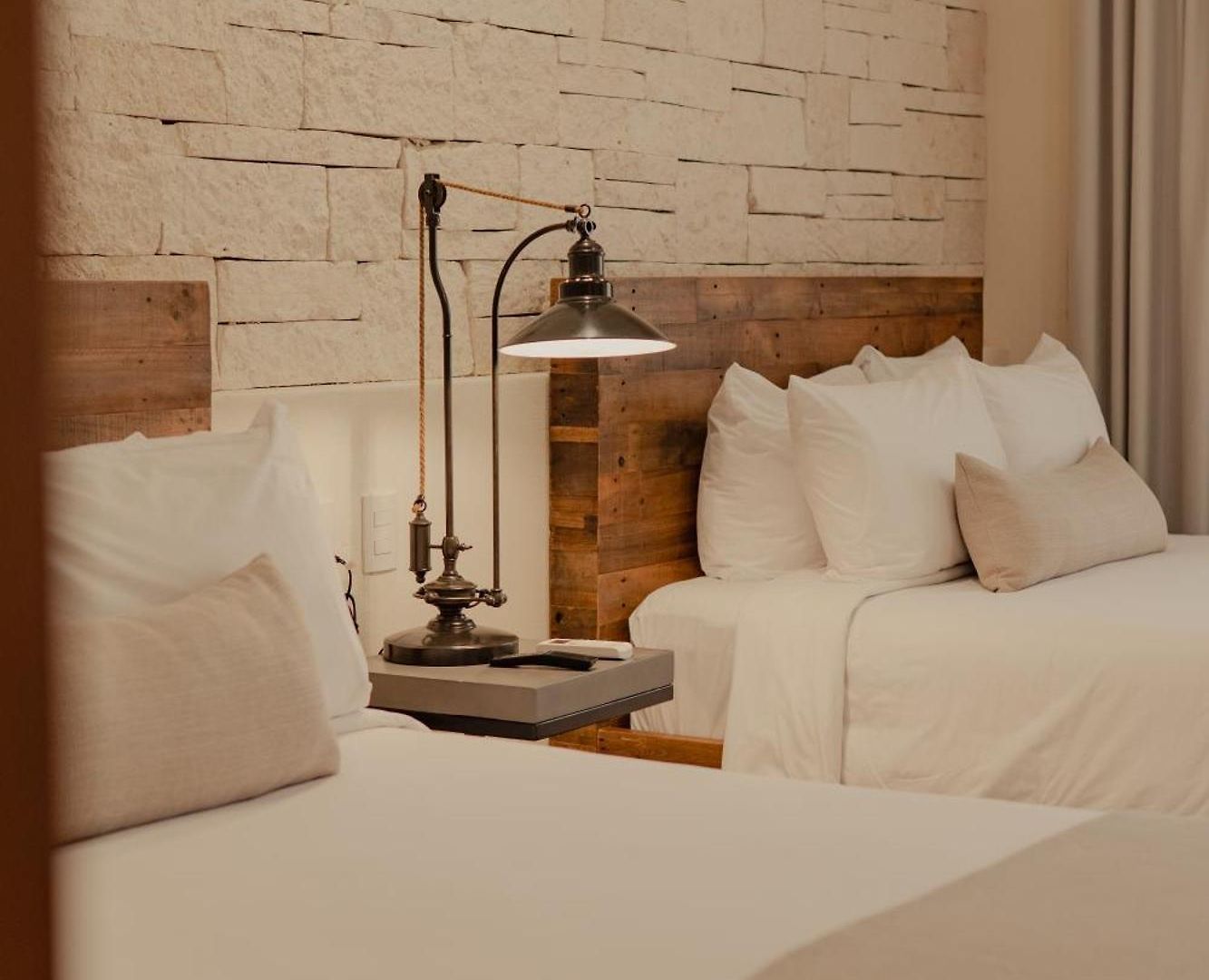 Hum Living Luxury *
