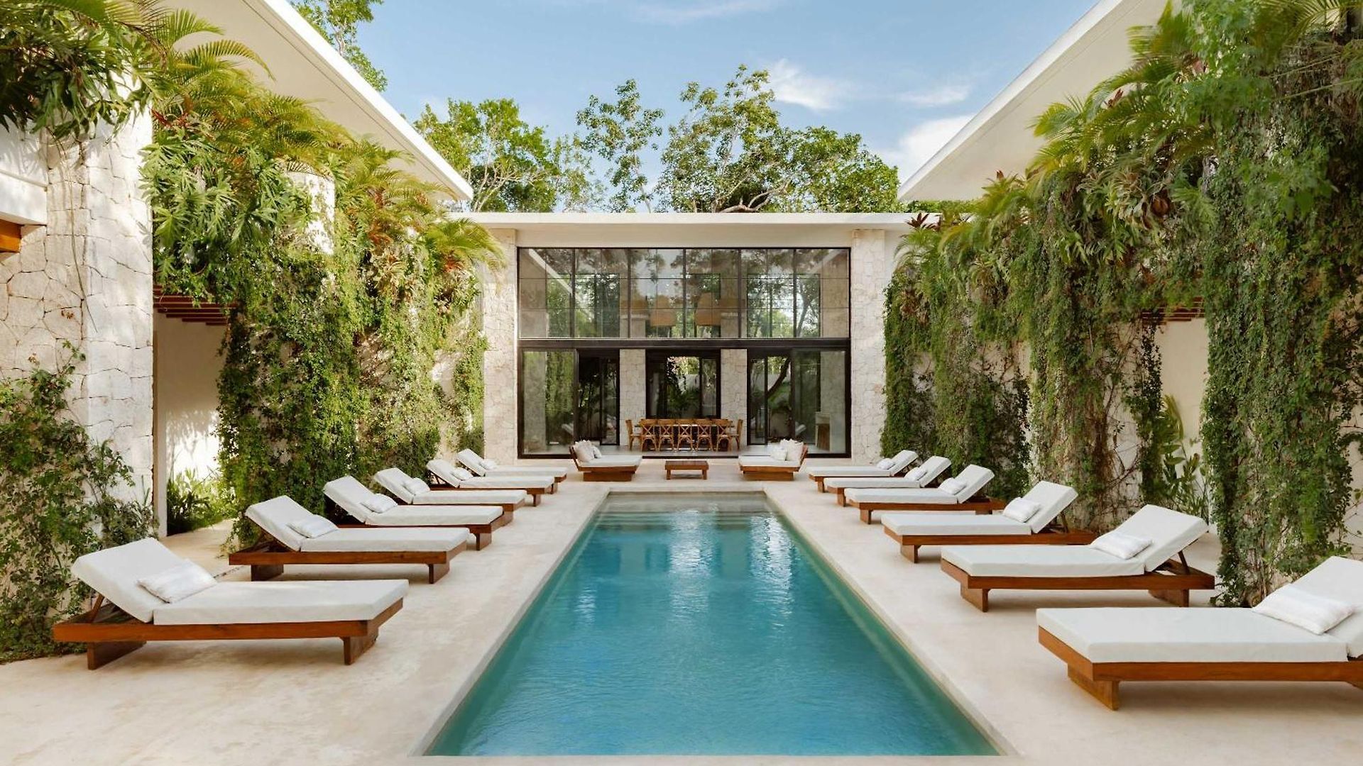 Hacienda Babylon - 9 10 Pools Gym & Sauna Holiday home *