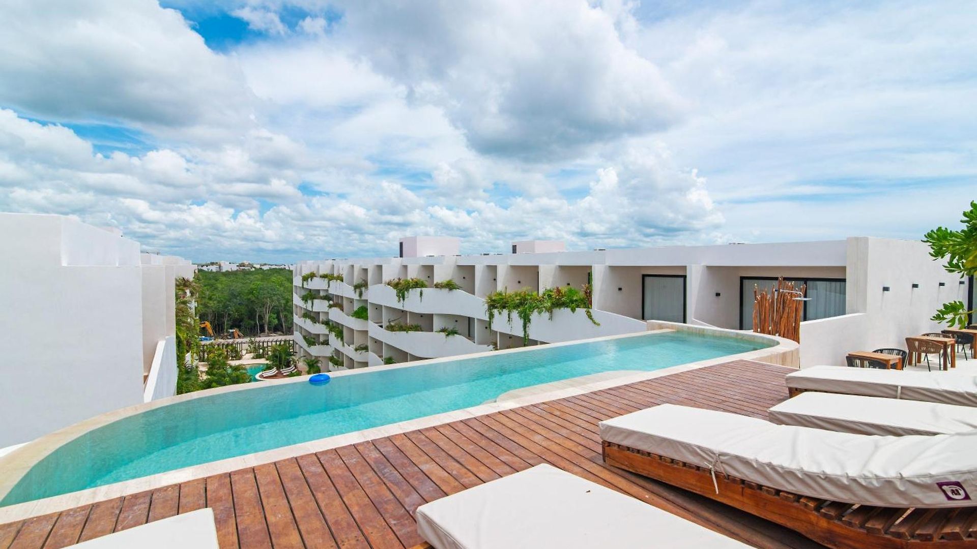 Guest - Elements 4* Tulum
