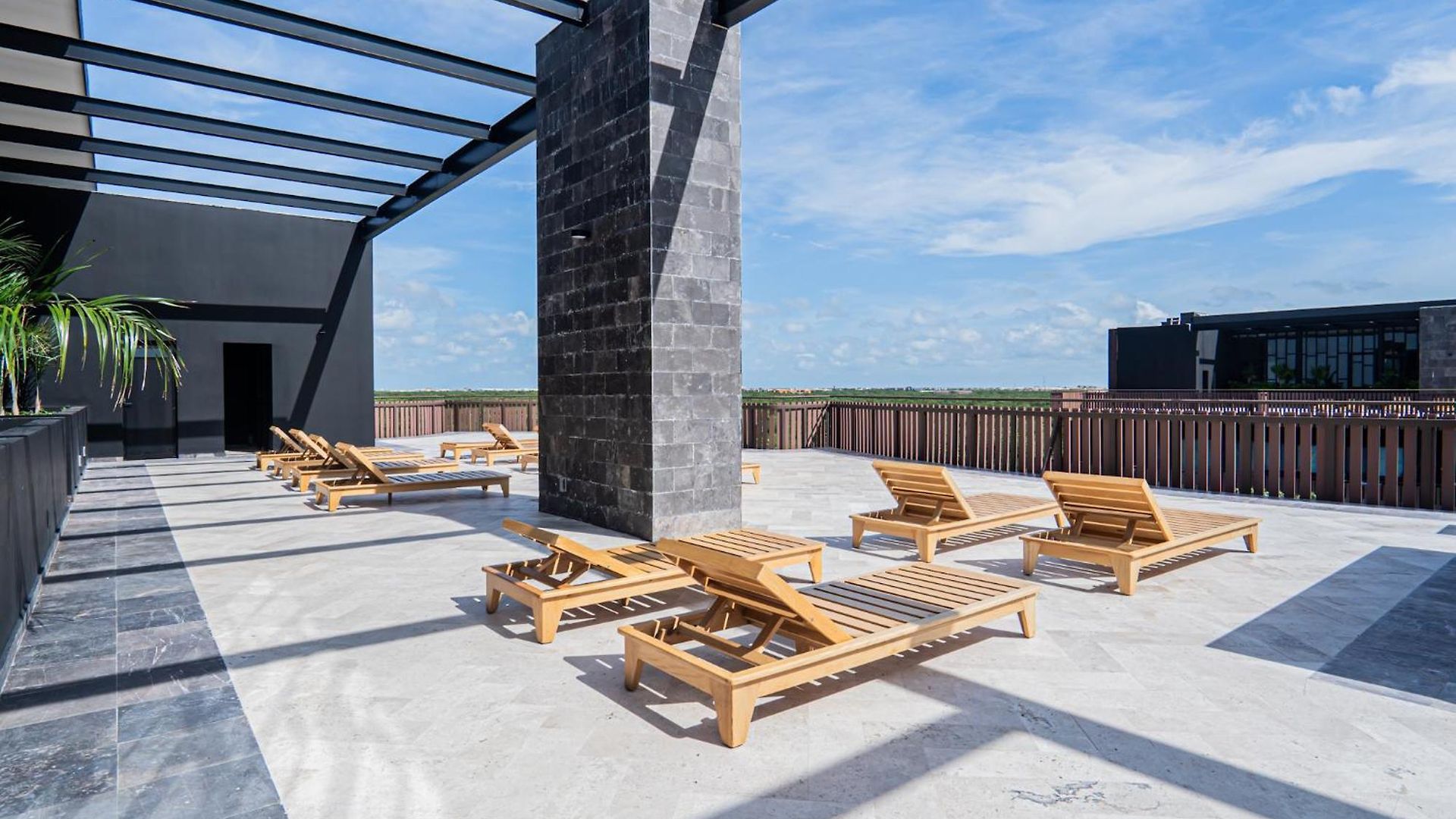 Aparment In The Zone Of