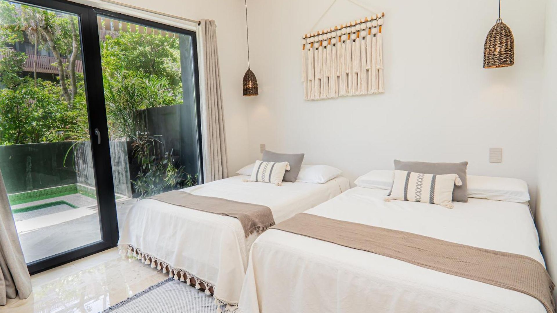 Aparment In The Zone Of *