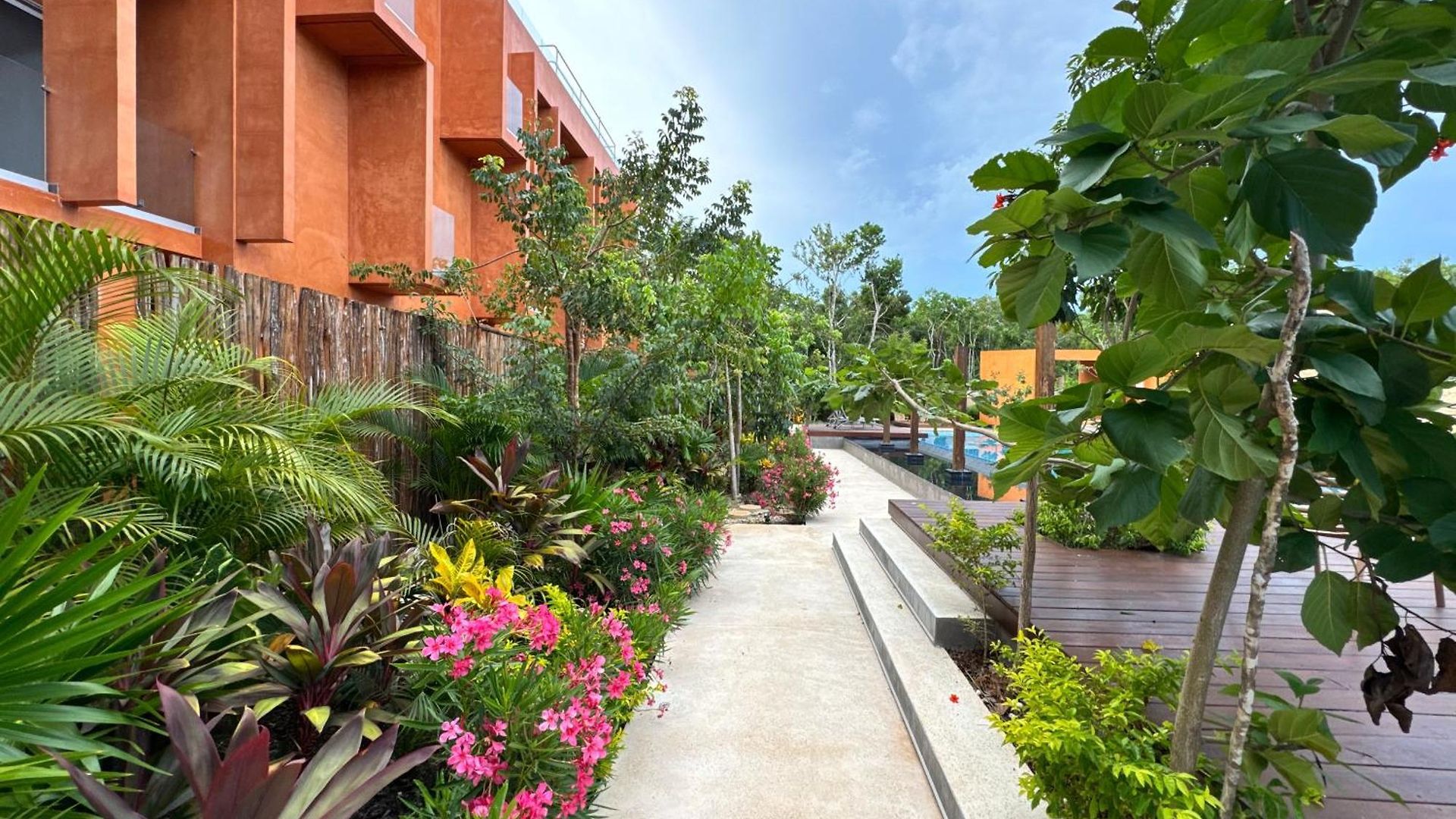 3br En Aldea Zama-roof Top-2 Pool-fast Wifi-gym Tulum