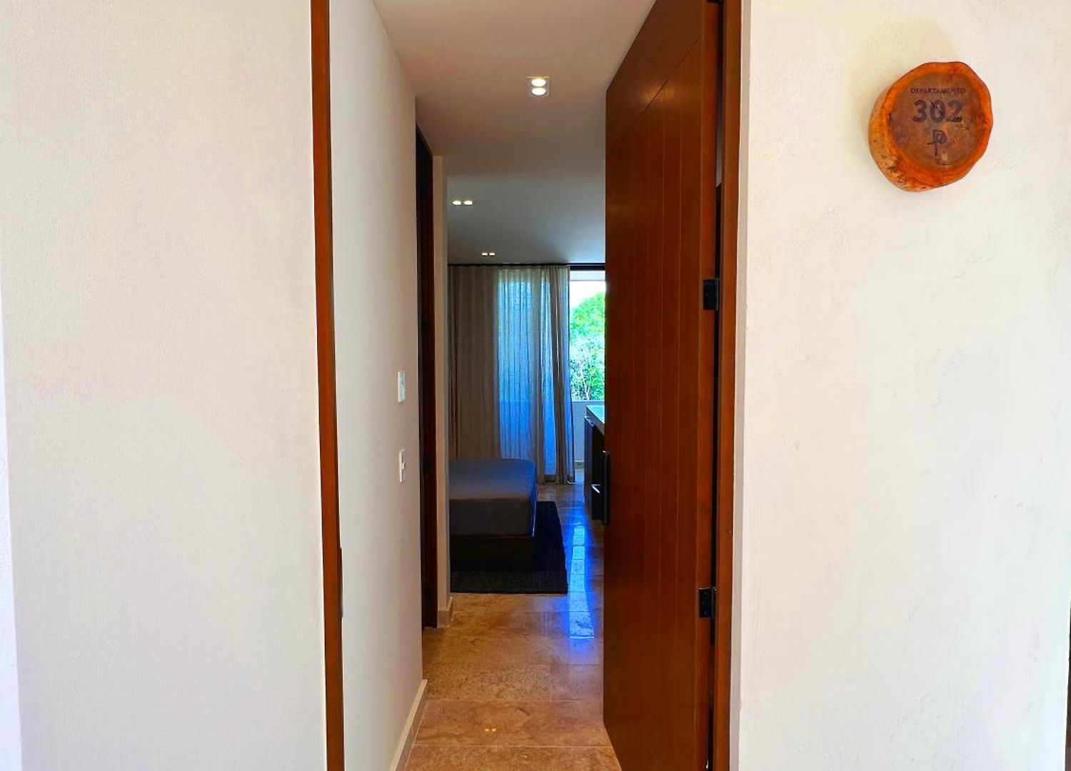Peregrina Lux Apartahotel 4*