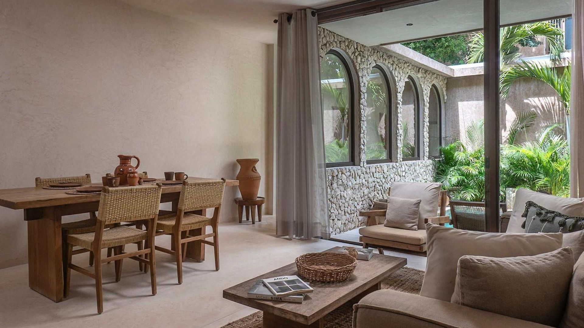 Jungle Apt, Private Pool & Security 24 Apartamento *