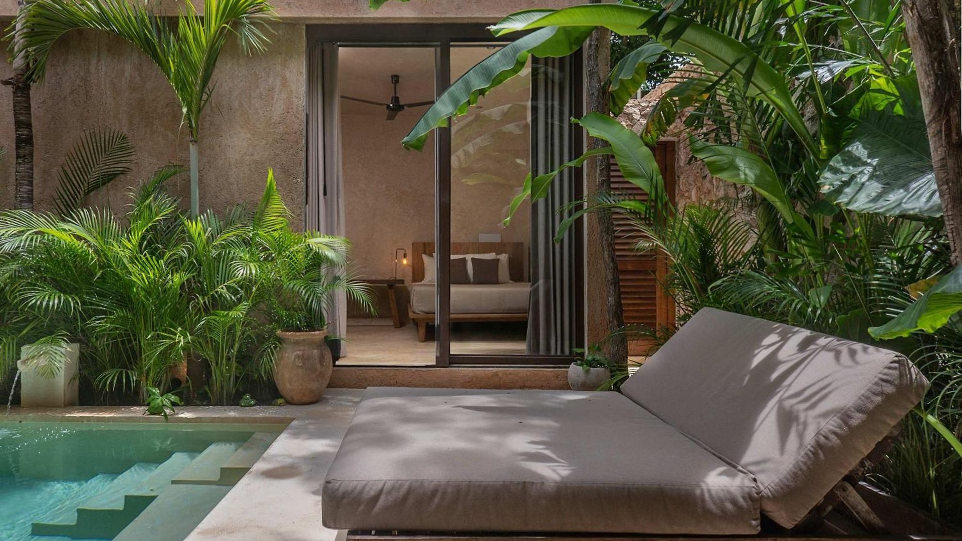 Jungle Apt, Private Pool & Security 24 *