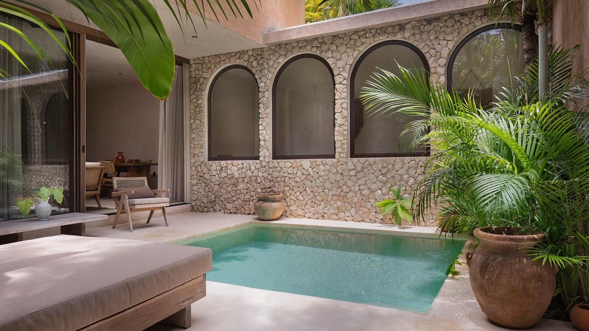 Jungle Apt, Private Pool & Security 24 *