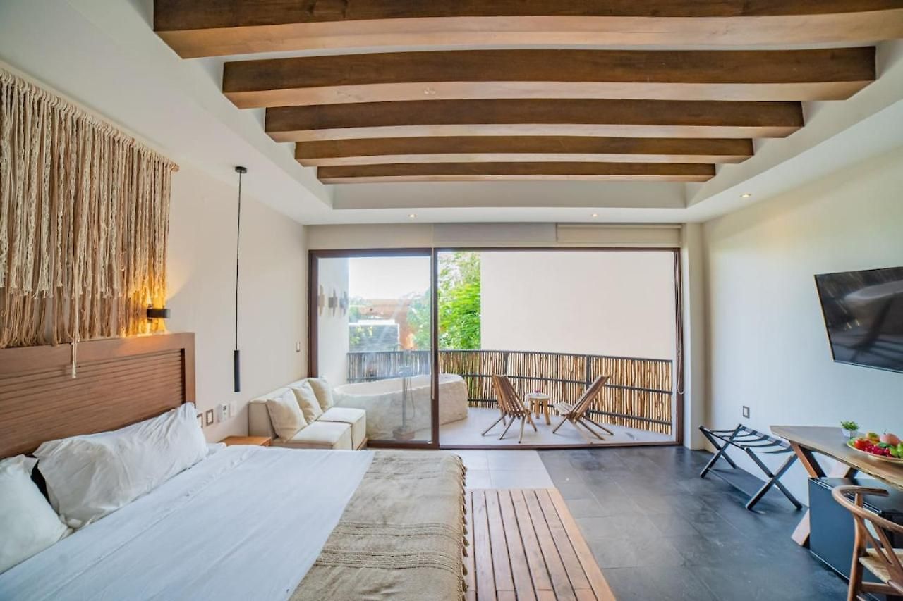 Apartment Secluded Jungle Free Access To Club