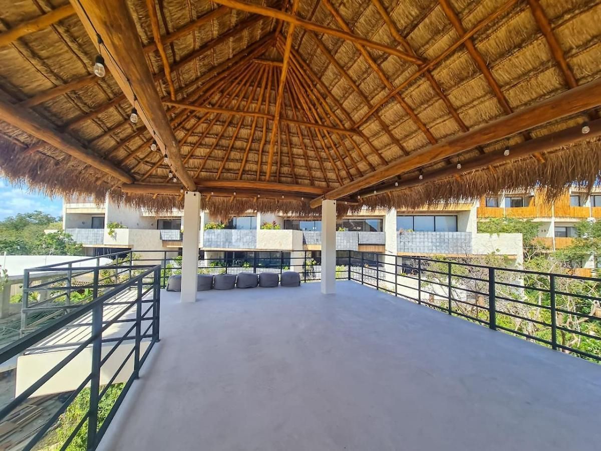 Apartment Secluded Jungle Free Access To Club