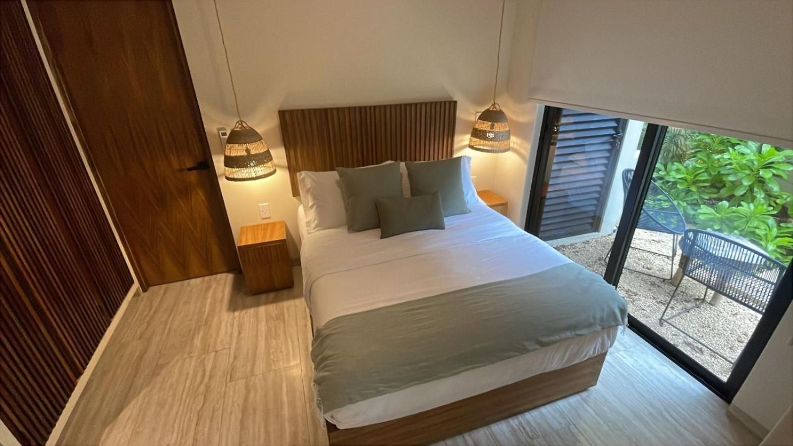 15 Min Walking Near Of Beach, Private Pool, 1 Bed, 1 Sofacama, 1 Inflatable Apartamento *