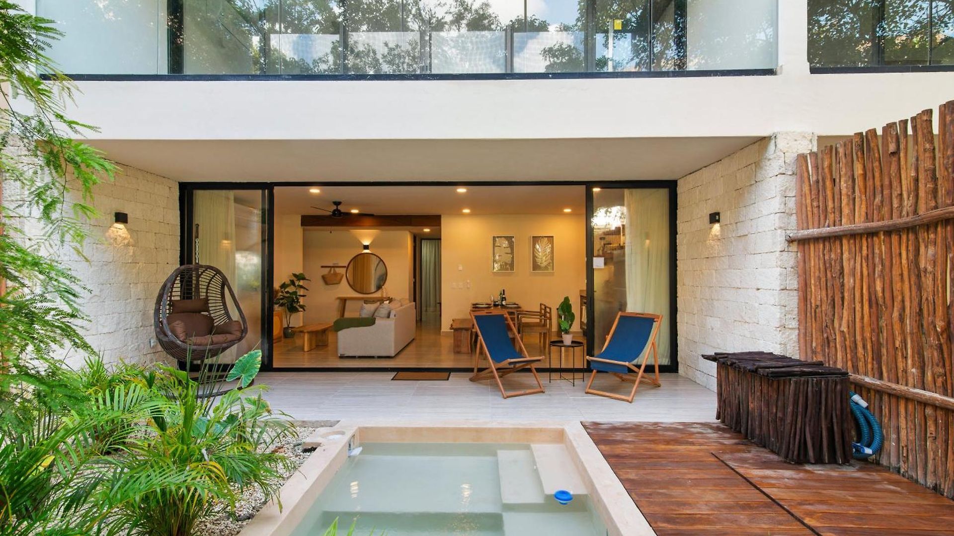 Tropical 2 Bedroom | Private Balcony & Rooftop | Casago Holiday home Tulum