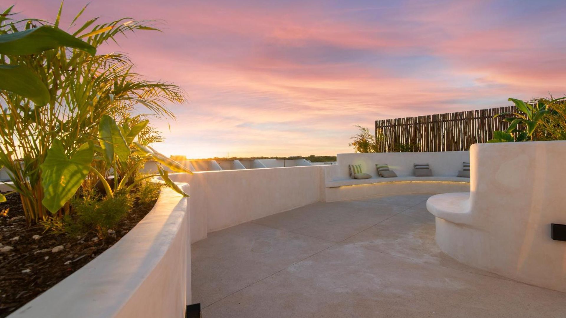 Tropical 2 Bedroom | Private Balcony & Rooftop | Casago Tulum