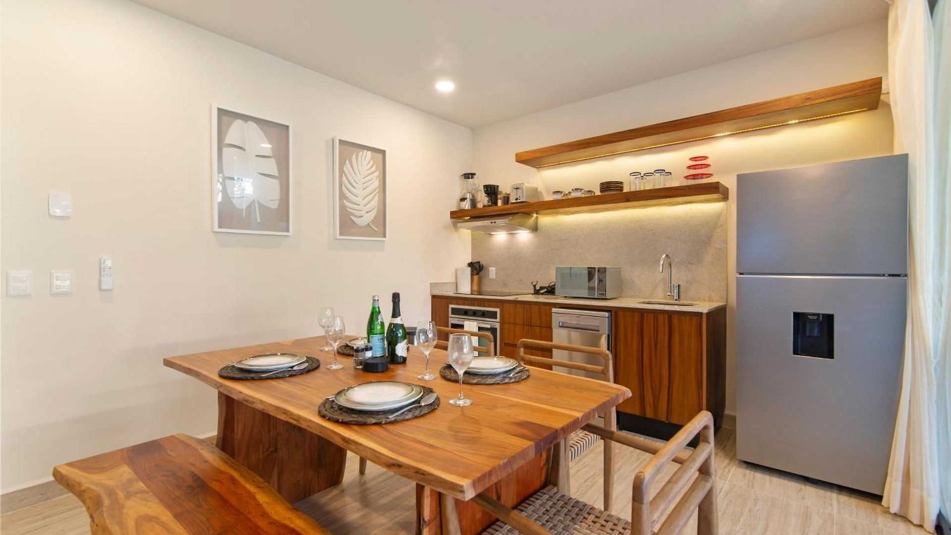 Tropical 2 Bedroom | Private Balcony & Rooftop | Casago Holiday home