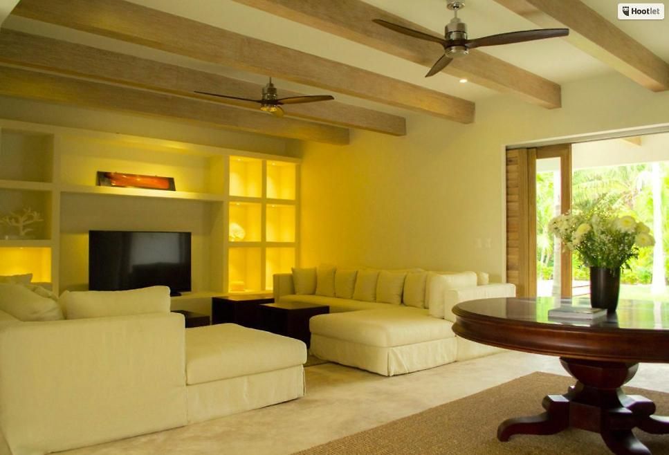 Beachfront In Villa *