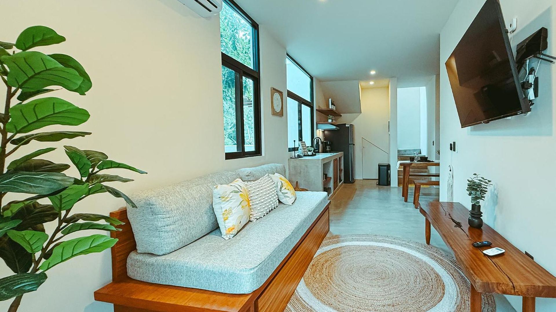 La Linda Luxury Two Story Huge Terrace Next To The Pool Apartamento *