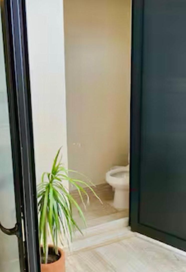 Hotel Casa Vibe-ph- Private - Rooftop- Pool- 3 Balcony