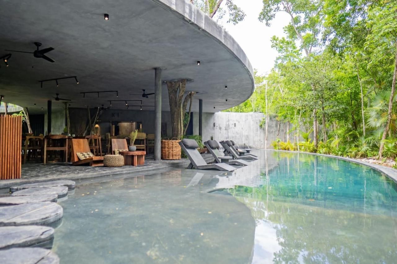 Essentia Luxury Jungle 2br With Private Pool Apartment *