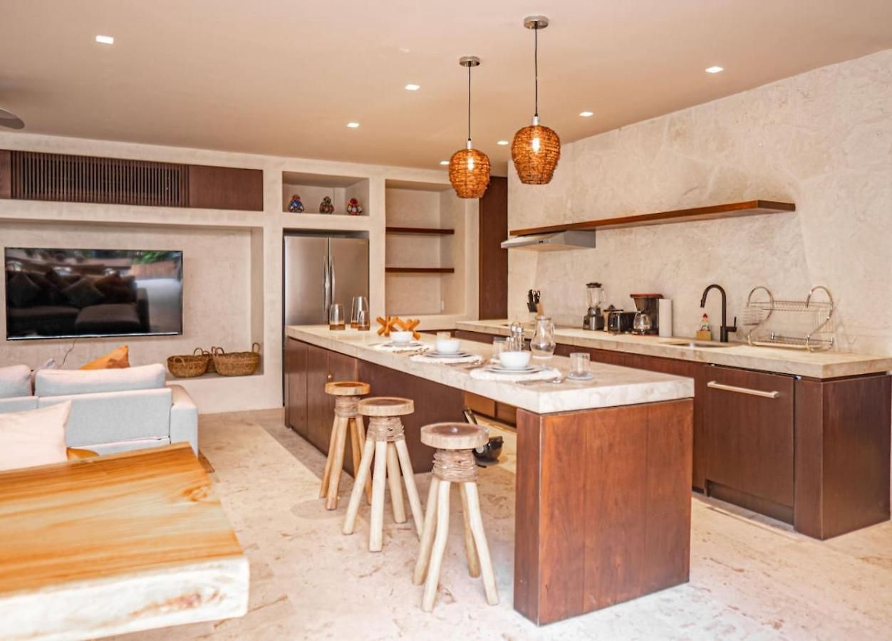 Essentia Luxury Jungle 2br With Private Pool *
