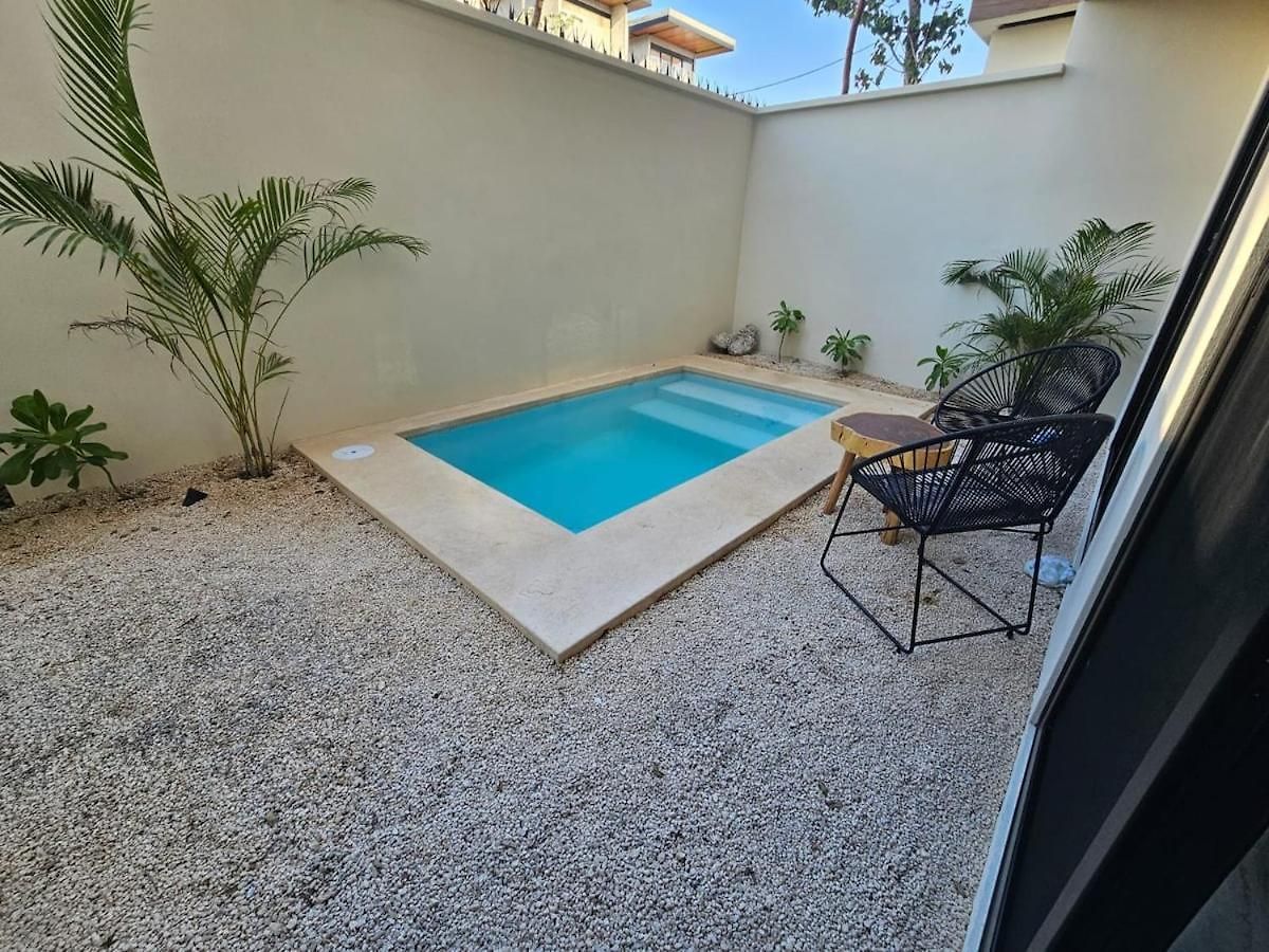 15 Min Walking Near Of Beach, Private Pool, 1 Bed, 1 Sofacama, 1 Inflatable Apartamento