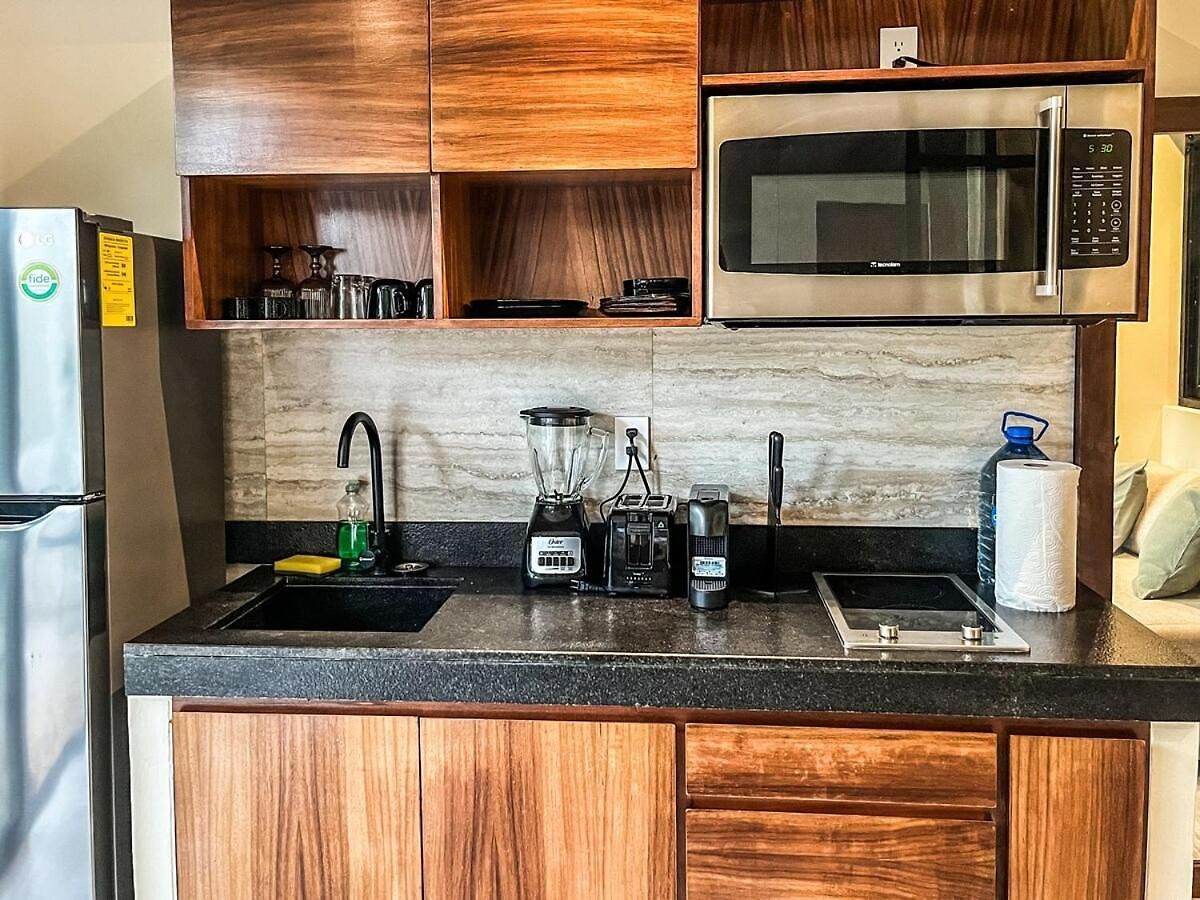 15 Min Walking Near Of Beach, Private Pool, 1 Bed, 1 Sofacama, 1 Inflatable *