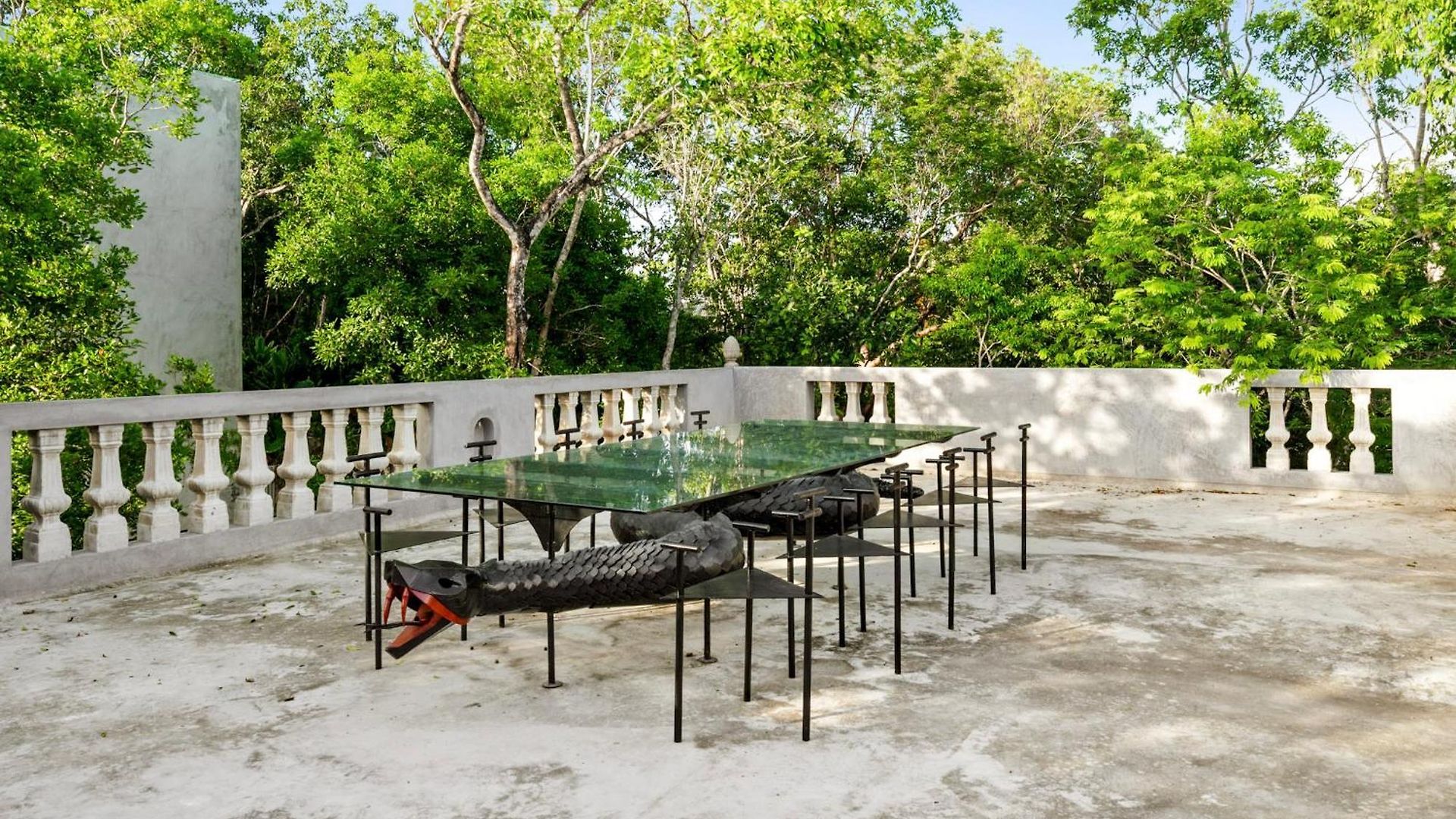 Casa Halo - Mansion, Nightclub, Pool, Sonos, Gated, Staff *