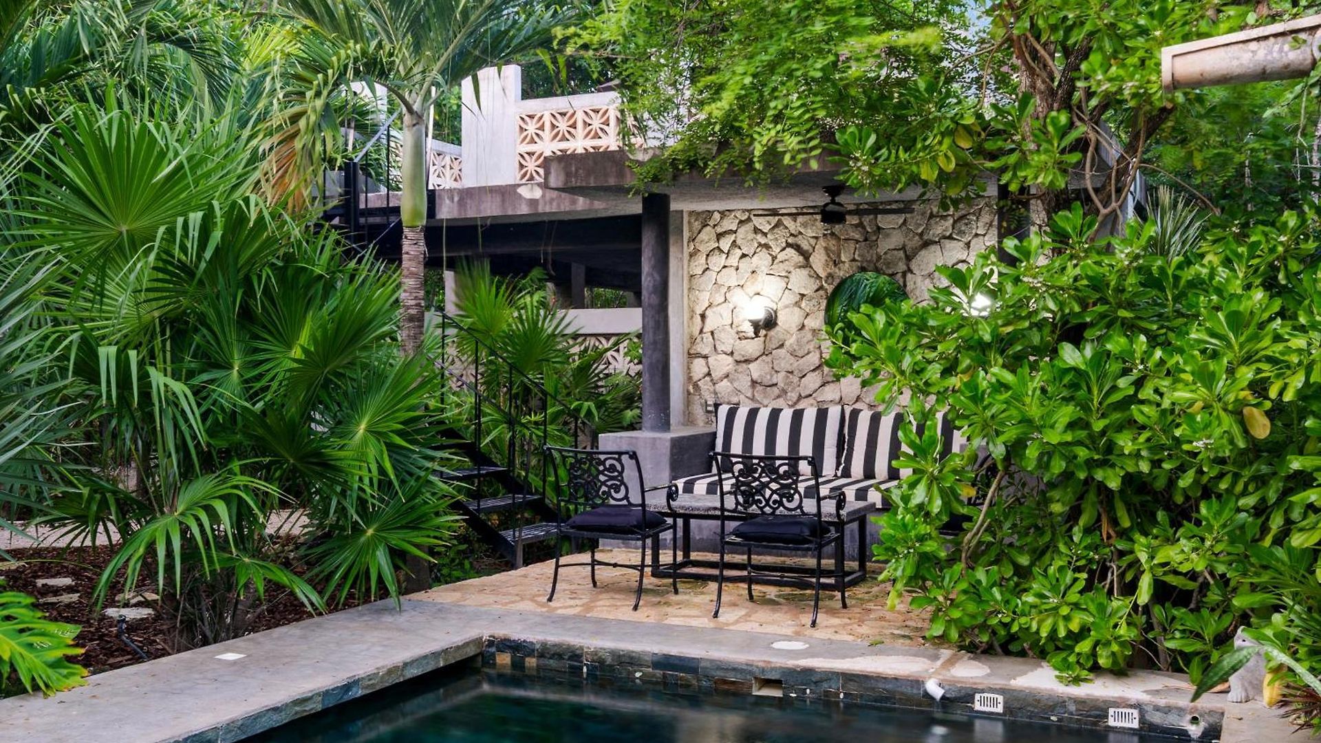Casa Halo - Mansion, Nightclub, Pool, Sonos, Gated, Staff Villa Tulum