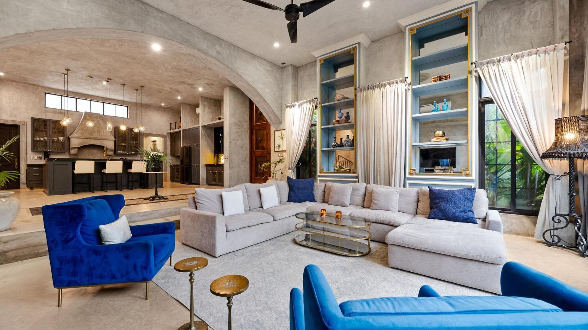 Casa Halo - Mansion, Nightclub, Pool, Sonos, Gated, Staff *