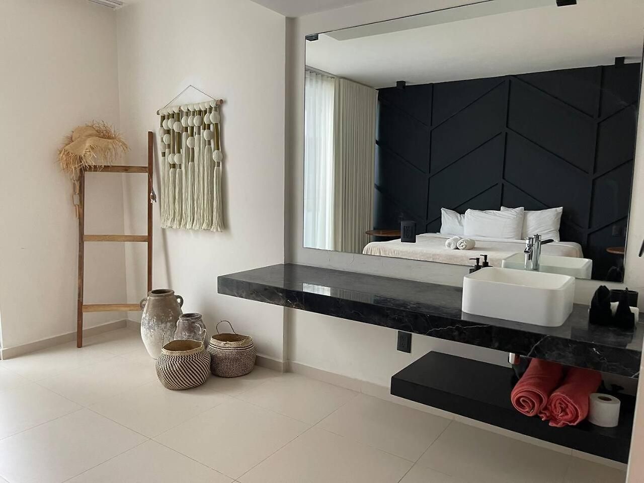 Apartment 3 Refuge With Soul Serenity A Private Pool *