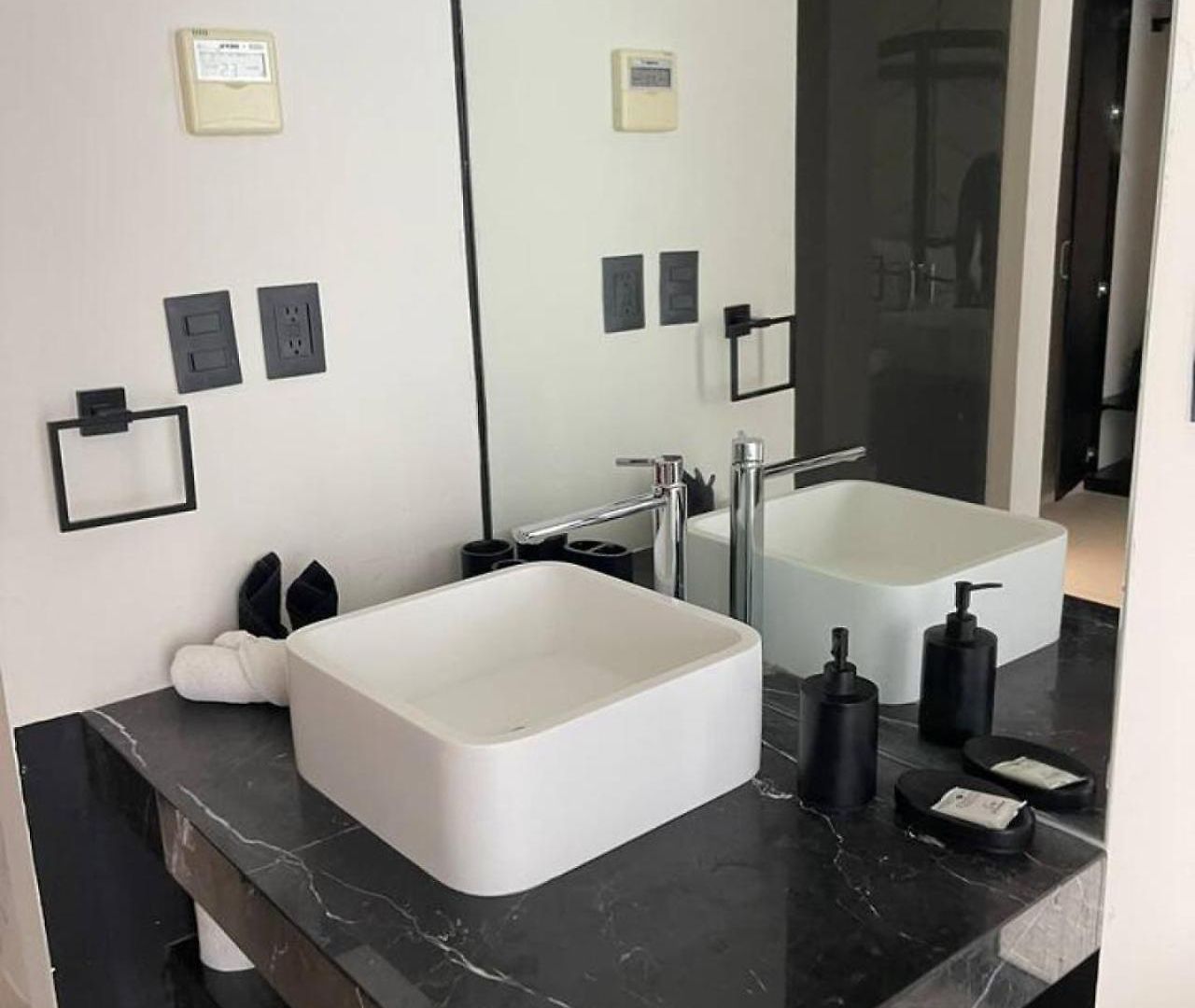 3 Refuge With Soul Serenity A Private Pool Apartment *