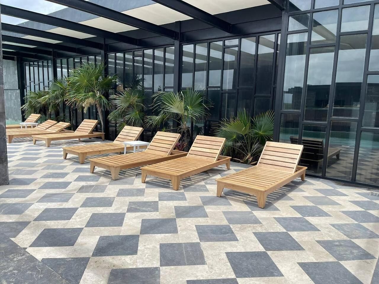 Apartment Modern Design Sunny Vibes In Prime Amira District