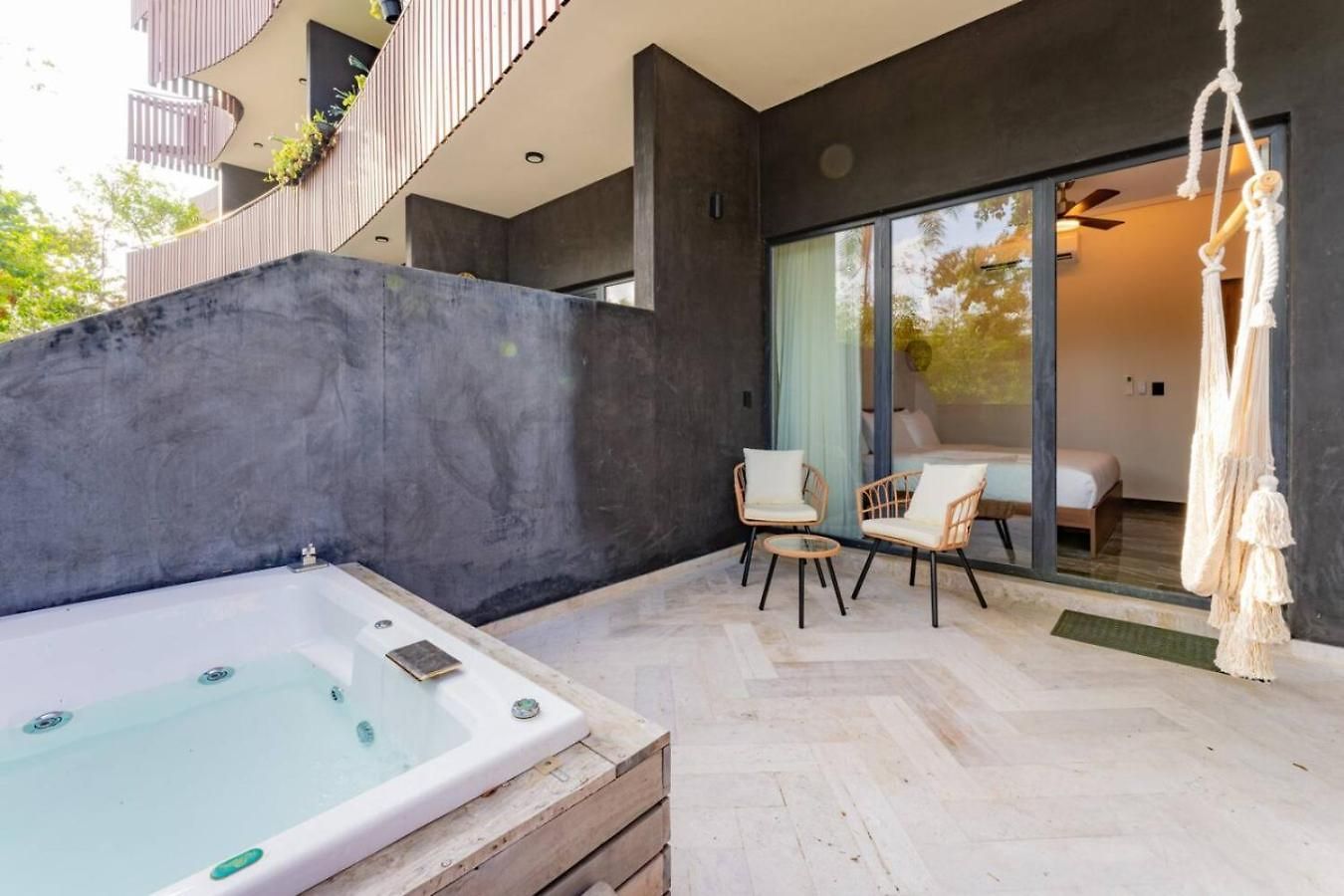 Apartment Modern Design Sunny Vibes In Prime Amira District Tulum